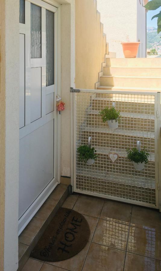 Apartment Topolica บาร์ ภายนอก รูปภาพ