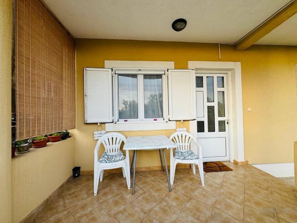 Apartment Topolica บาร์ ภายนอก รูปภาพ