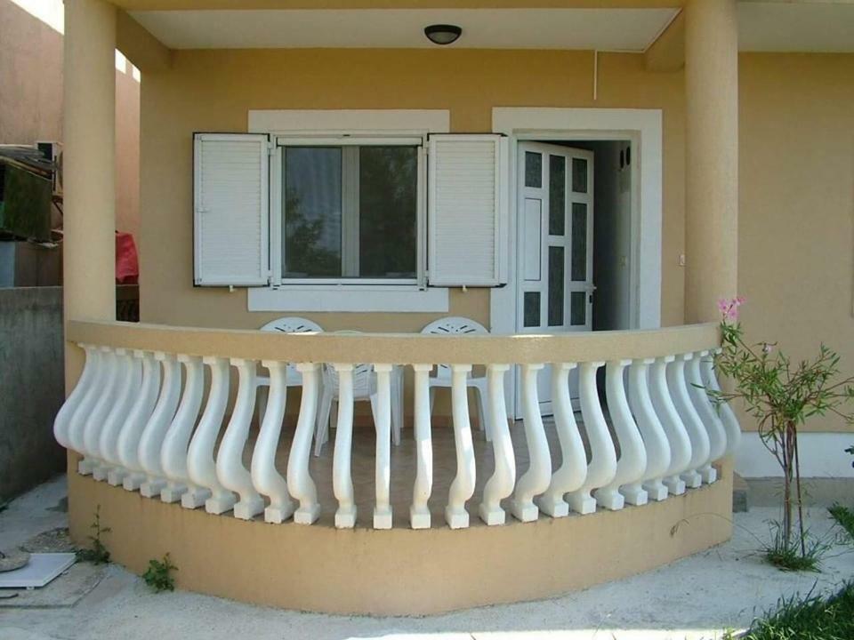 Apartment Topolica บาร์ ภายนอก รูปภาพ